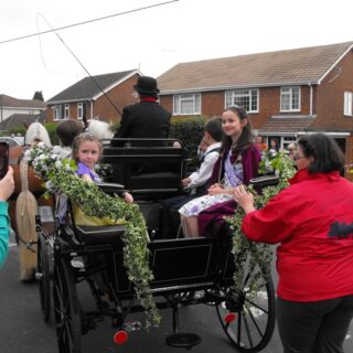 Old Basing Carnival Process 2015 -Procession, Carnival princesses