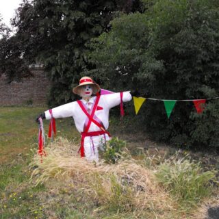Old Basing Carnival Process 2015 - Scarecrows